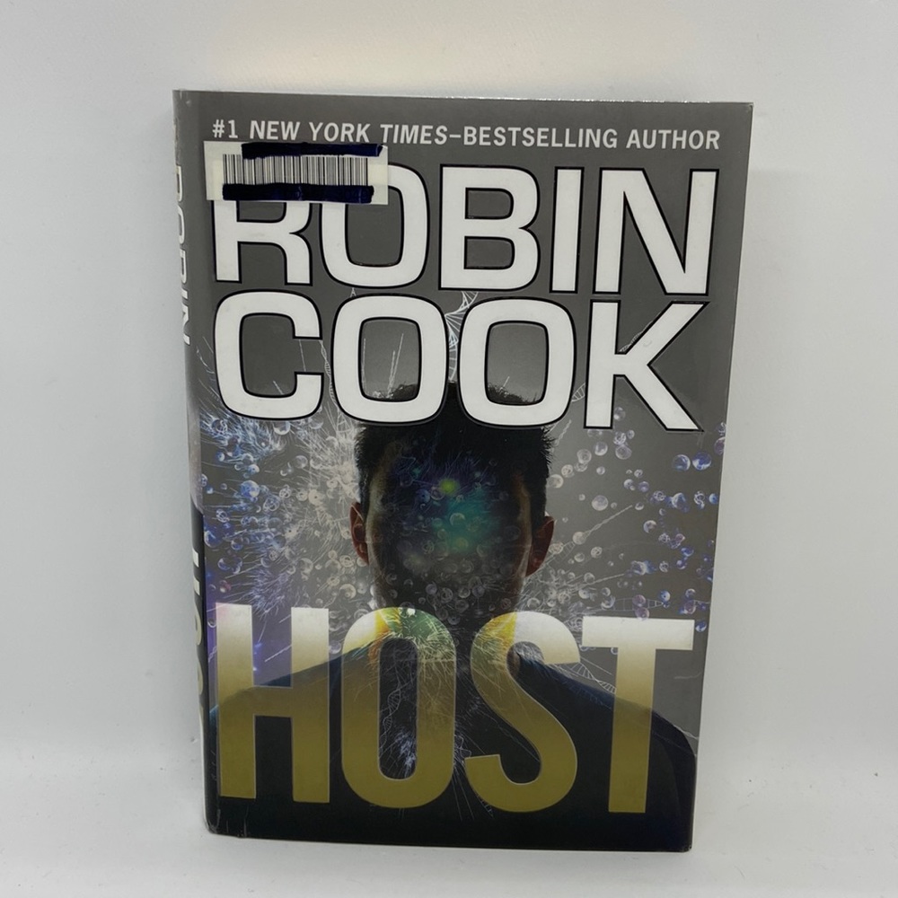 “Host” by Robin Cook 2015 Hardcover Medical Fiction